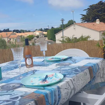 La Perseide - Maison Neuve 900 M Tatil Evi *