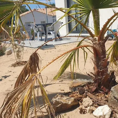 La Perseide - Maison Neuve 900 M Tatil Evi *