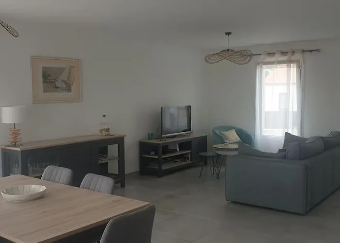 Casa vacanze La Perséide - Maison Neuve 900 M *